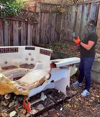 Best Basement Cleanout  in Rock Hill, MO